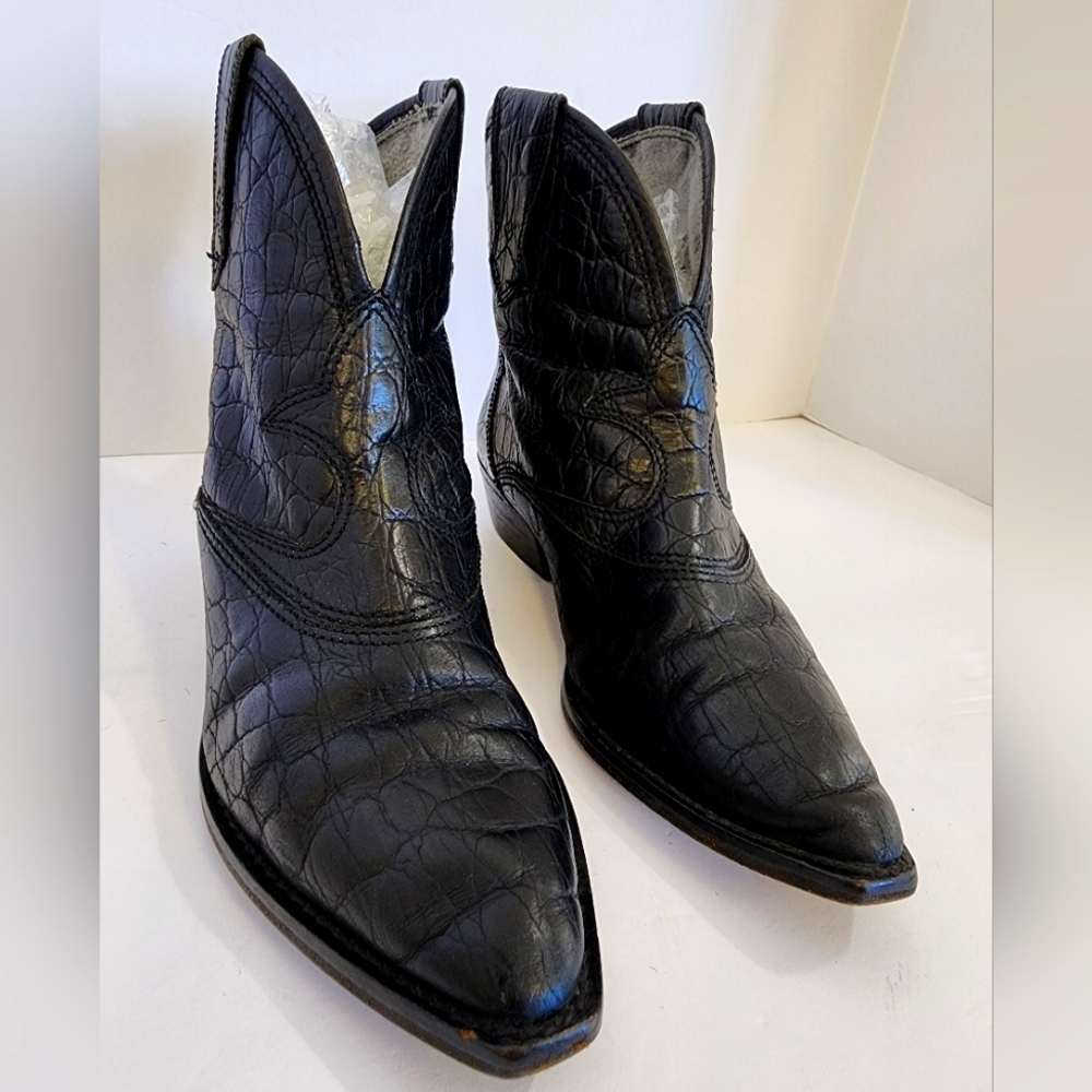 Vero Cuoio Women's Black Crocodile Embossed Cowboy Rodeo Western Boots, sz 7.5